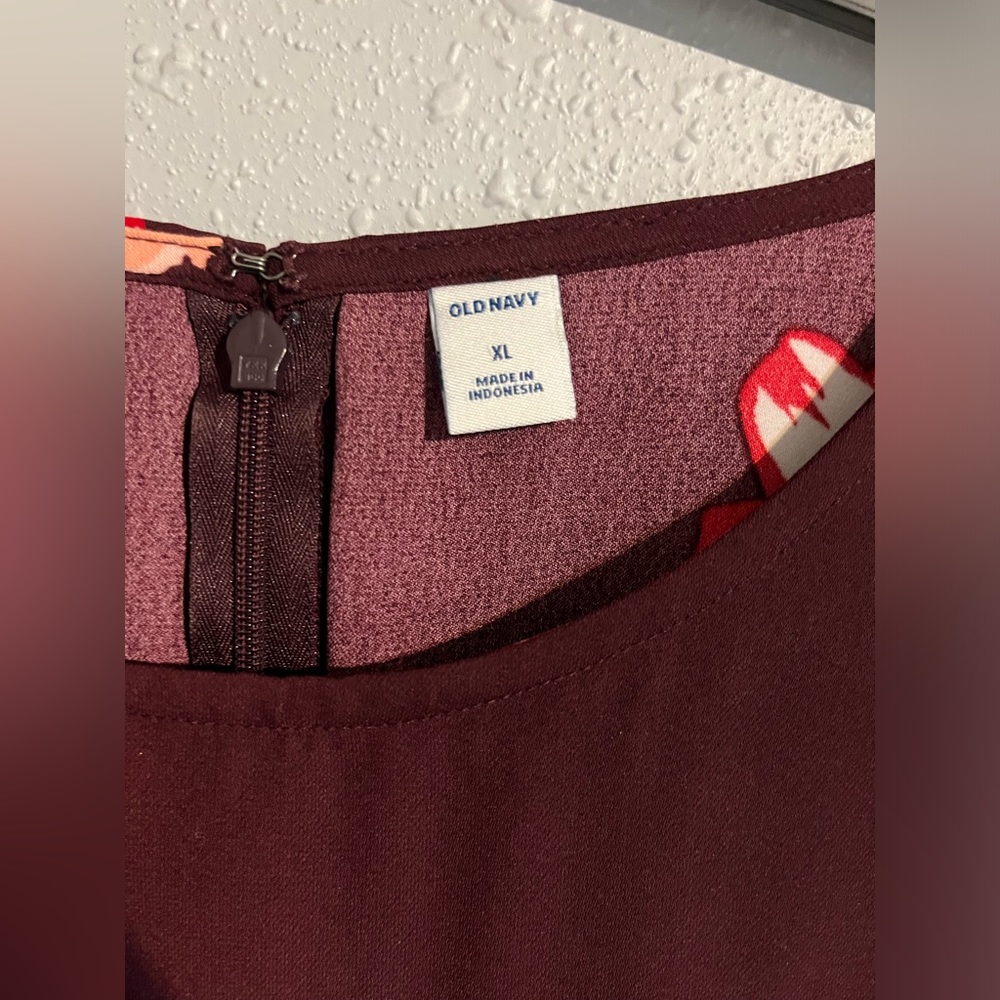 XL Old Navy dress fits plus size
